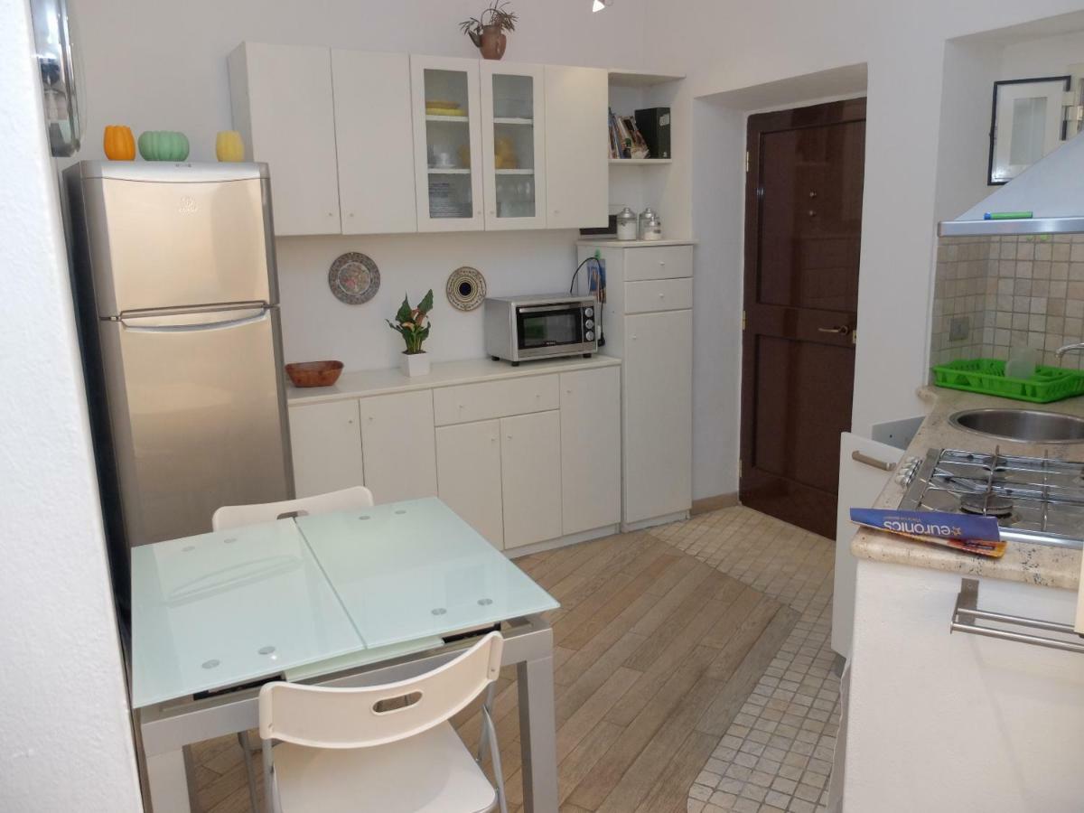 Appartamento Little White House Porto Santo Stefano  Esterno foto